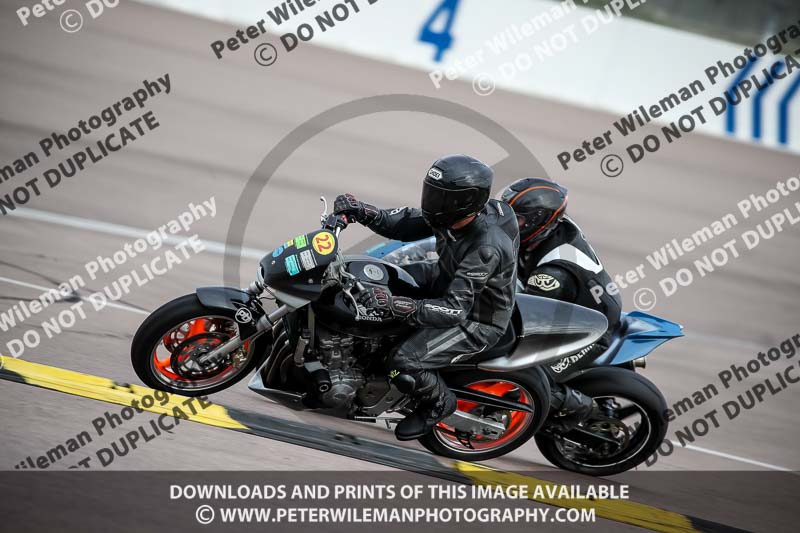 Rockingham no limits trackday;enduro digital images;event digital images;eventdigitalimages;no limits trackdays;peter wileman photography;racing digital images;rockingham raceway northamptonshire;rockingham trackday photographs;trackday digital images;trackday photos